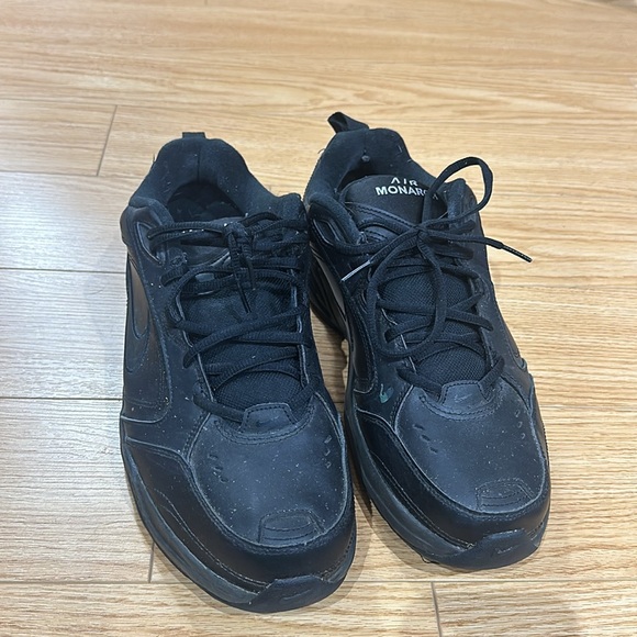 Air Monarch Nike shoes 11.5 - Picture 3 of 11
